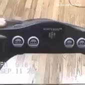 523