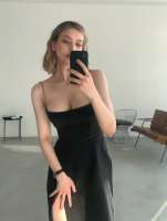 968x1280