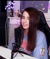 602x704