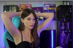 596x396