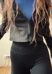 880x1262