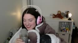 394x220