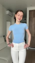 576x1024