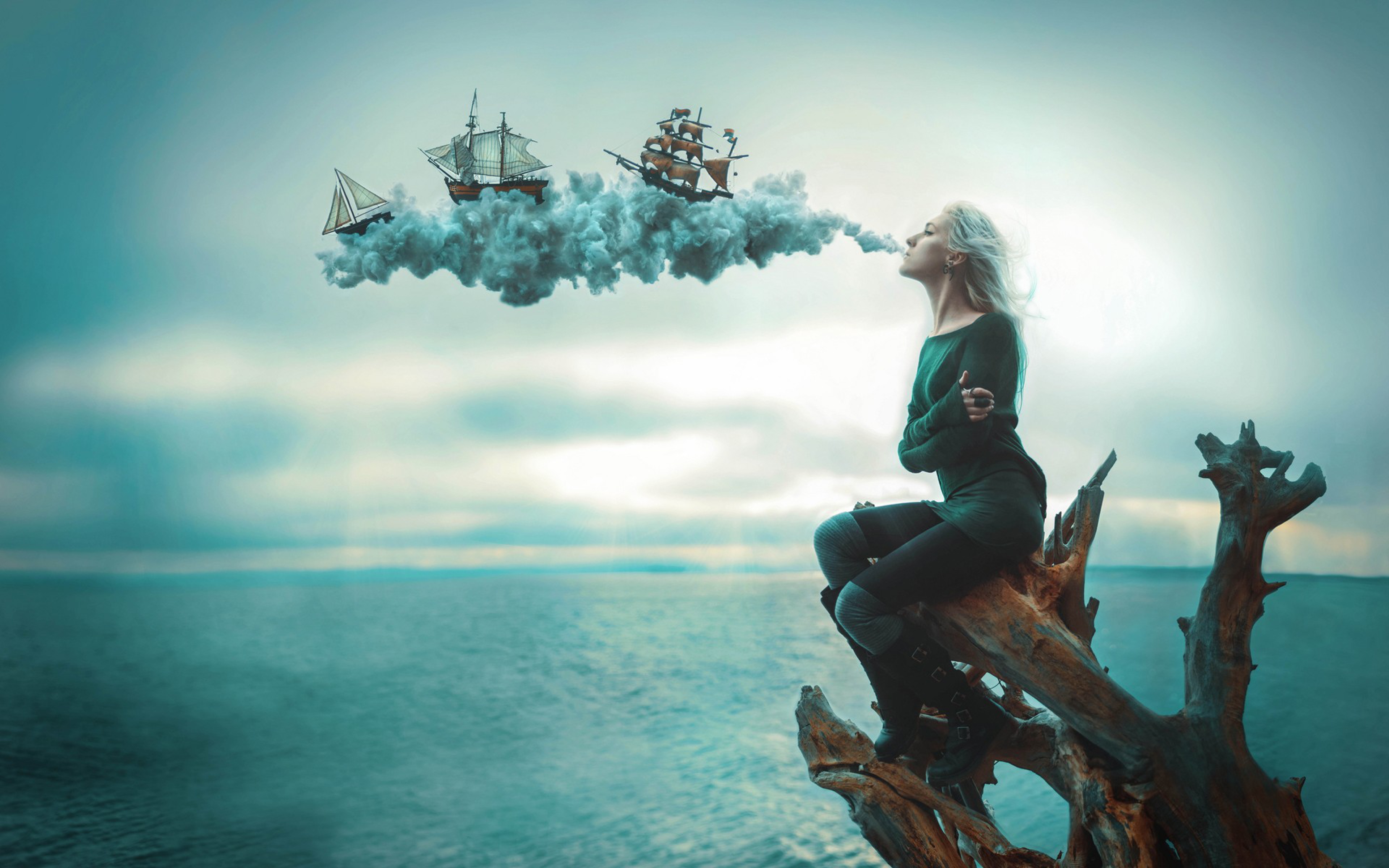 Мысли шторм. Девушка на корабле. Девушка-море. Фотосессия в стиле фантастика. Фантастическое море.