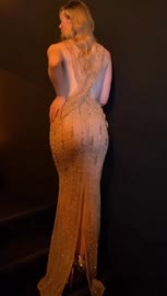 720x1266