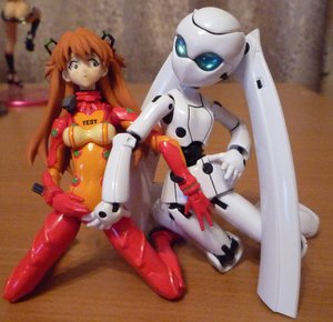 793x768