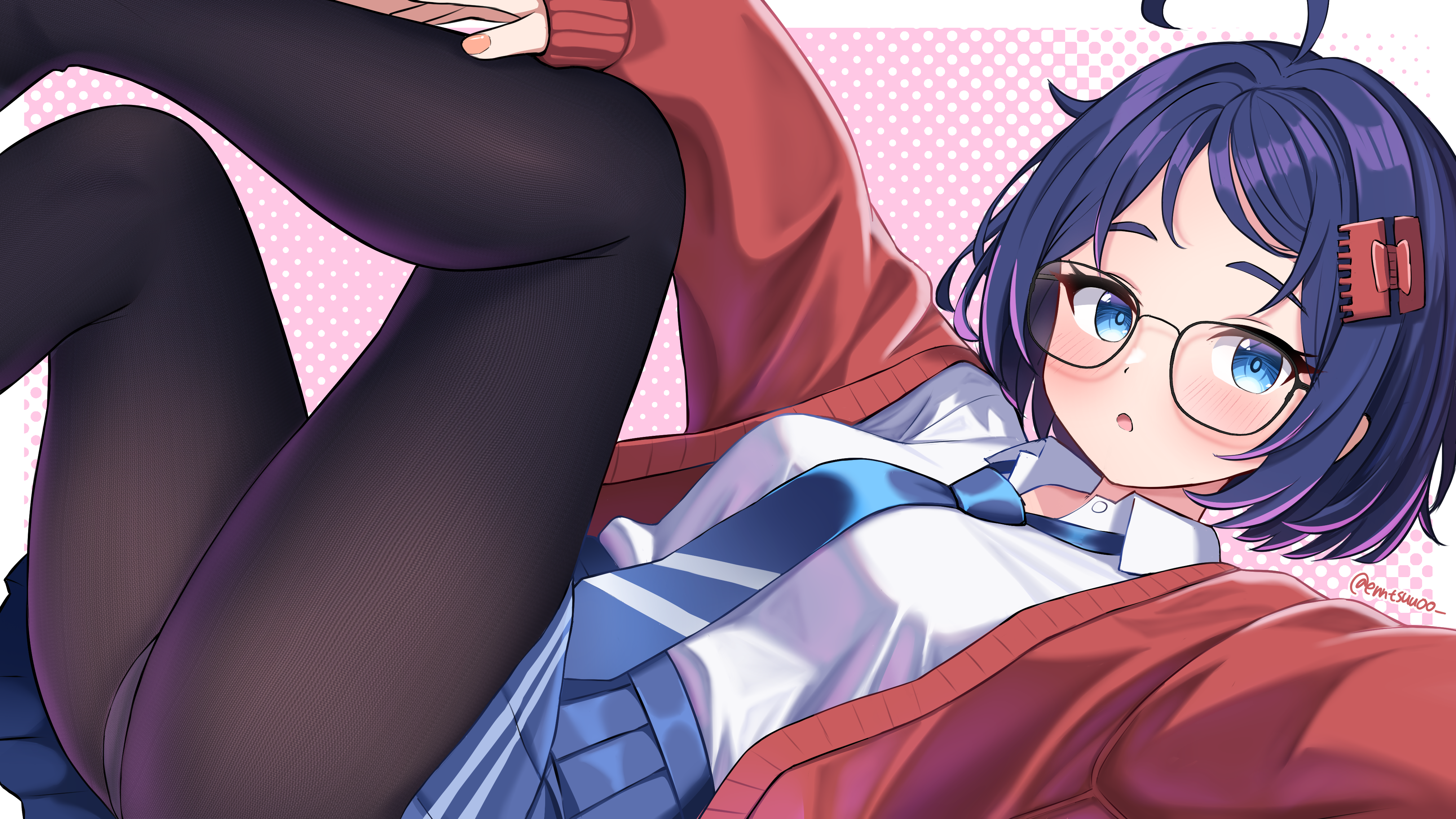 4038x2272