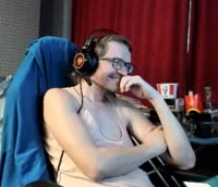 320x276
